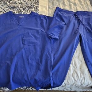 Mandala Blue Scrub Set